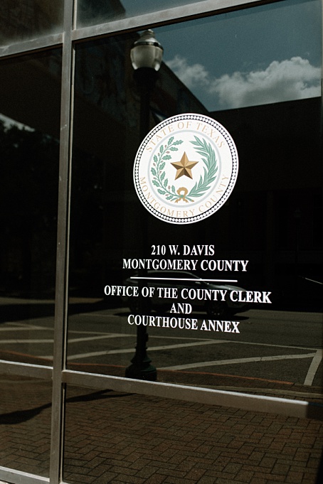 Courthouse entrance in Montgomery County, shot by Patricia Perez Photograpghy